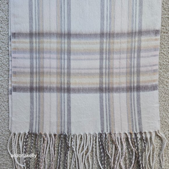 NWOT Cashmere Tan & Creme  Plaid Scarf - Picture 1 of 10